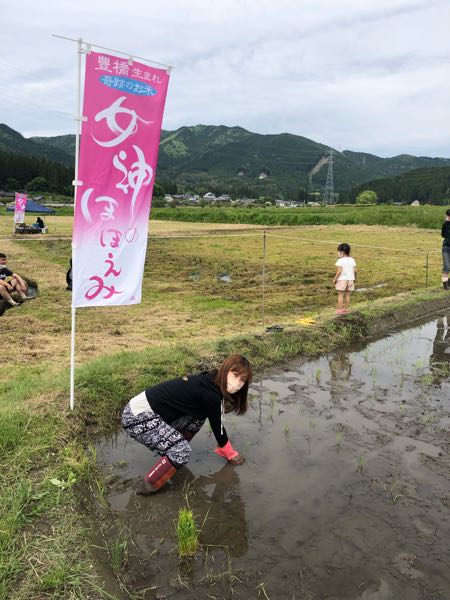 女神田植え